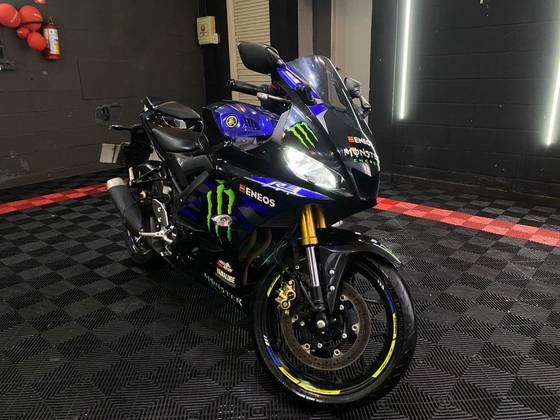 YAMAHA YZF R3 MONSTER ABS 